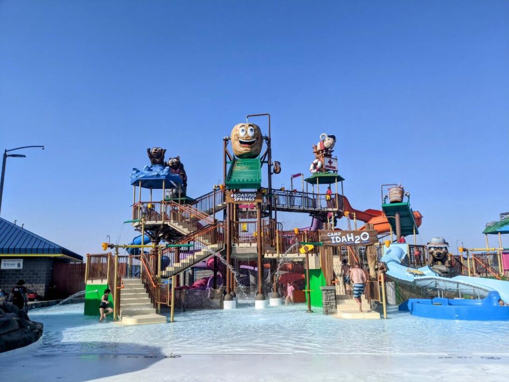 A month in Boise - Roaring Springs Water Park